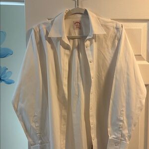 Brooks Brothers Classic White Button-Down Shirt